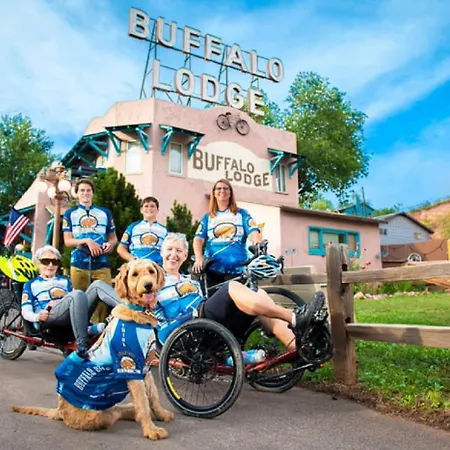 Buffalo Lodge Bicycle Resort - Amazing Access To Local Trails & The Garden